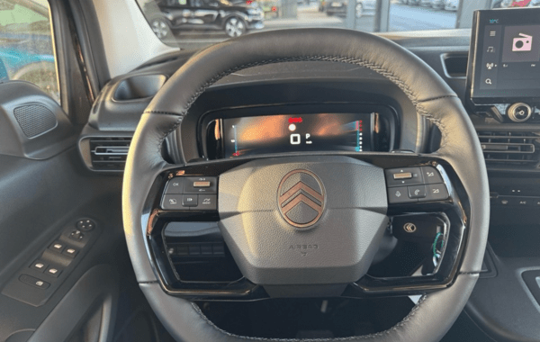 citroen-berlingo-taille-m-1-5-bluehdi-130ch-s-s-max-eat8-5-places - 926704713