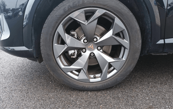 cupra-formentor-1-5-etsi-hybrid-150ch-v-dsg7 - 926894713