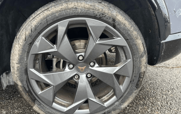 cupra-formentor-1-5-etsi-hybrid-150ch-v-dsg7 - 926904713