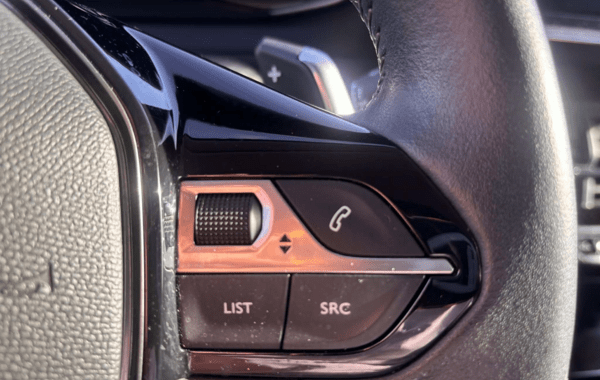 peugeot-208-1-2-puretech-100ch-s-s-allure-eat8 - 927024713