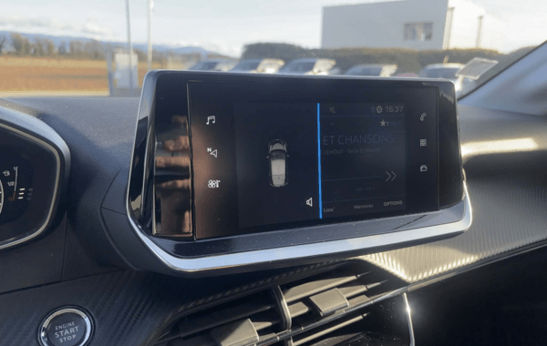 peugeot-208-1-2-puretech-100ch-s-s-allure-eat8 - 927024713