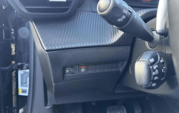 peugeot-2008-1-2-puretech-130ch-s-s-active-eat8-7cv - 927154713