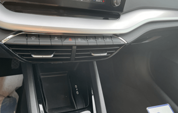 skoda-octavia-combi-2-0-tdi-150ch-ambition-dsg7 - 927544713