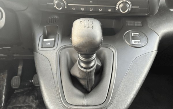 citroen-berlingo-taille-m-1-5-bluehdi-100ch-s-s-plus-n1 - 927904713