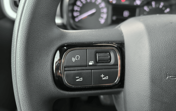 citroen-c3-1-2-puretech-83ch-s-s-feel-122-123g - 928104713