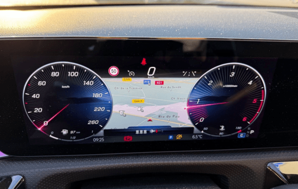 mercedes-cla-shooting-brake-200-d-150ch-amg-line-8g-dct - 928484713