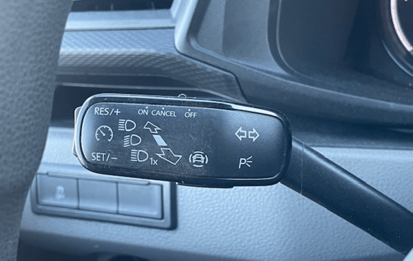 volkswagen-transporter-fg-2-8t-l1h1-2-0-tdi-204ch-business-4motion-dsg7 - 928554713