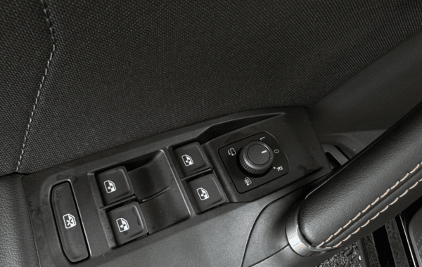 cupra-formentor-1-5-etsi-hybrid-150ch-v-dsg7 - 928944713