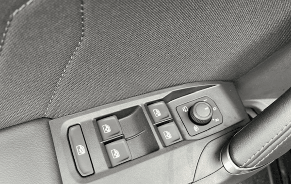 cupra-formentor-1-5-etsi-hybrid-150ch-v-dsg7 - 929004713