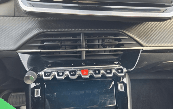 peugeot-2008-1-2-hybrid-145ch-allure-e-dcs6 - 929014713