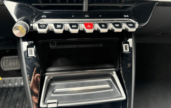 peugeot-2008-1-2-hybrid-145ch-allure-e-dcs6 - 929044713