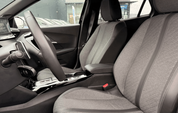 peugeot-2008-1-2-hybrid-145ch-allure-e-dcs6 - 929184713