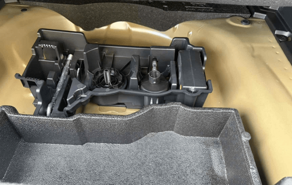 peugeot-2008-1-2-hybrid-145ch-allure-e-dcs6 - 929234713