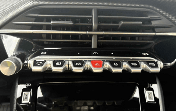 peugeot-2008-1-2-hybrid-145ch-allure-e-dcs6 - 929234713