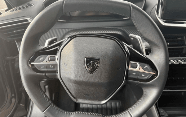 peugeot-2008-1-2-hybrid-145ch-allure-e-dcs6 - 929234713