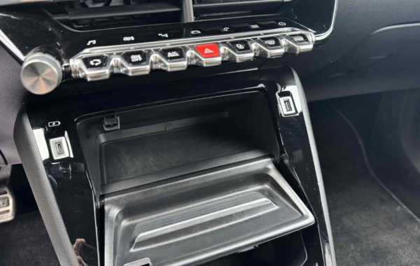 peugeot-2008-1-5-bluehdi-130ch-s-s-gt-pack-eat8-125g - 929574713