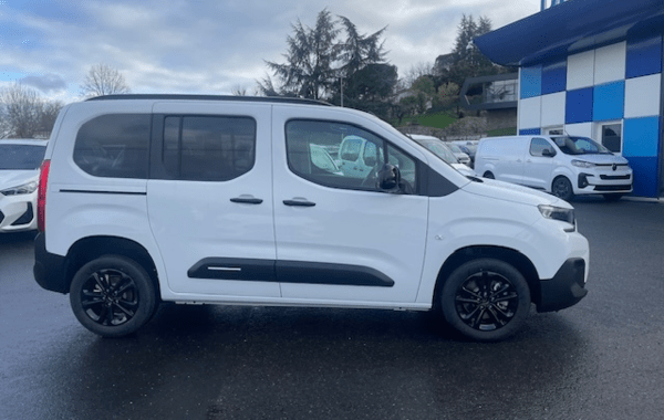citroen-berlingo-taille-m-1-5-bluehdi-130ch-s-s-max-eat8-5-places - 929774713