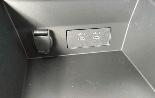 renault-symbioz-1-8-e-tech-full-hybrid-160ch-techno-25 - 930074713