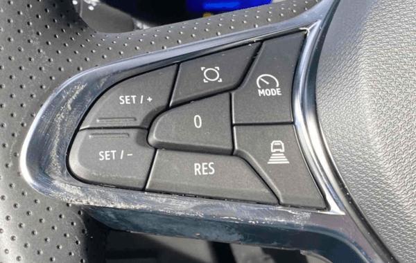 renault-symbioz-1-8-e-tech-full-hybrid-160ch-techno-25 - 930074713