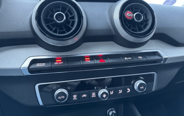 audi-q2-30-tfsi-110ch-design - 930694713