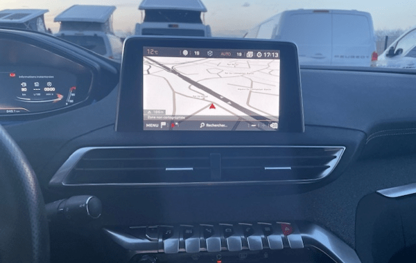 peugeot-5008-2-0-bluehdi-180ch-s-s-gt-line-eat8 - 931034713