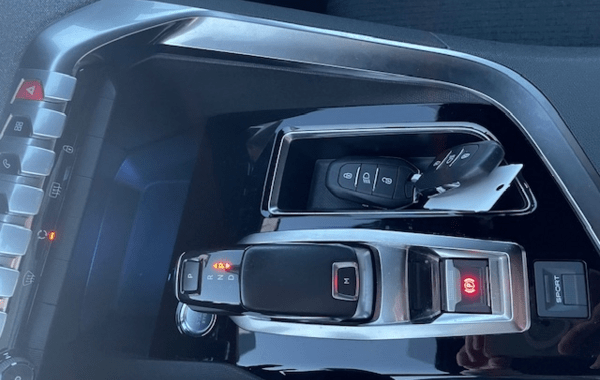 peugeot-5008-2-0-bluehdi-180ch-s-s-gt-line-eat8 - 931034713