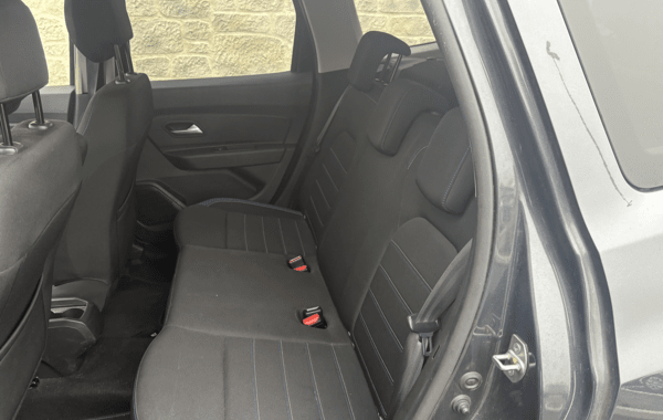 dacia-duster-1-5-blue-dci-115ch-15-ans-4x2-e6u - 931054713