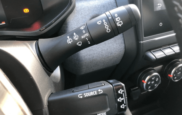 renault-clio-v-1-5-dci-100ch-evolution-25 - 931304713