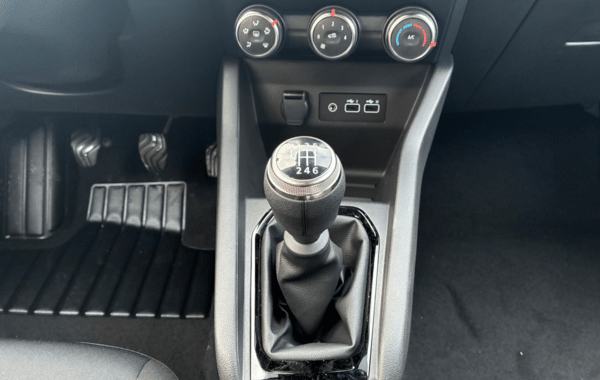 renault-clio-v-1-5-dci-100ch-evolution-25 - 931394713