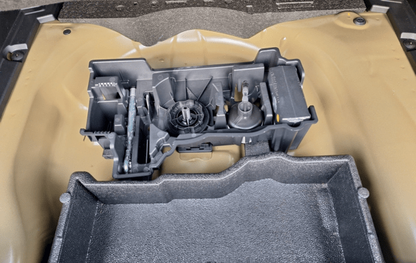 peugeot-2008-1-2-hybrid-145ch-allure-e-dcs6 - 931524713