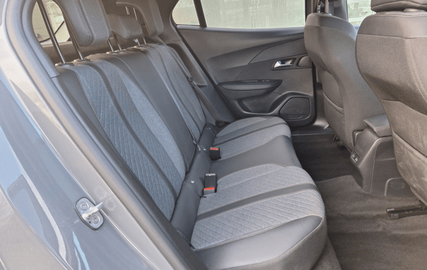 peugeot-2008-1-2-hybrid-145ch-allure-e-dcs6 - 931564713