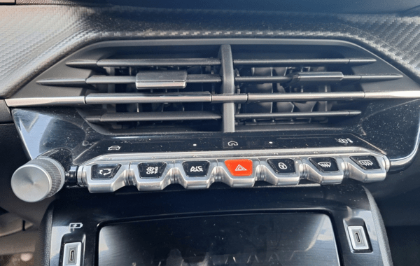 peugeot-2008-1-2-hybrid-145ch-allure-e-dcs6 - 931564713