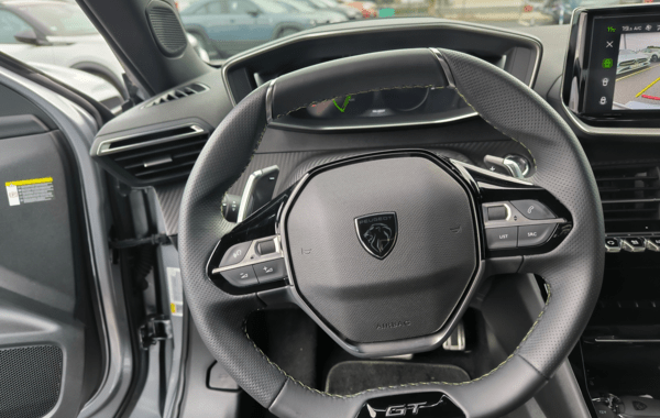 peugeot-2008-1-2-puretech-130ch-s-s-allure-eat8 - 931694713