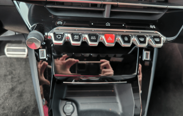 peugeot-2008-1-2-puretech-130ch-s-s-allure-eat8 - 931694713