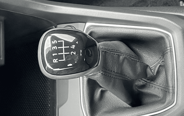 volkswagen-t-cross-1-0-tsi-95ch-life - 931974713