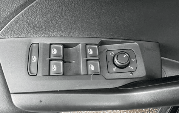 volkswagen-t-cross-1-0-tsi-95ch-life - 932014713