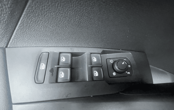 volkswagen-t-cross-1-0-tsi-95ch-life - 932034713