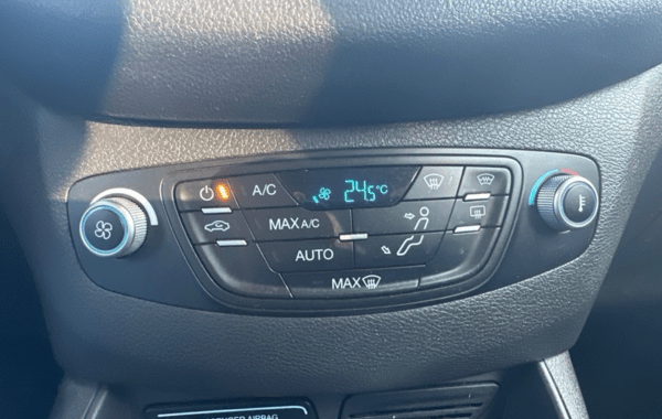 ford-tourneo-courier-1-0e-100ch-titanium - 932374713