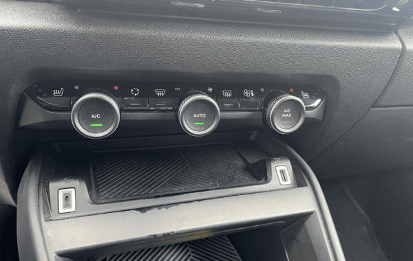 citroen-c4-bluehdi-130ch-s-s-shine-eat8 - 932504713