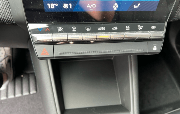 renault-symbioz-1-8-e-tech-full-hybrid-160ch-techno-25 - 932634713