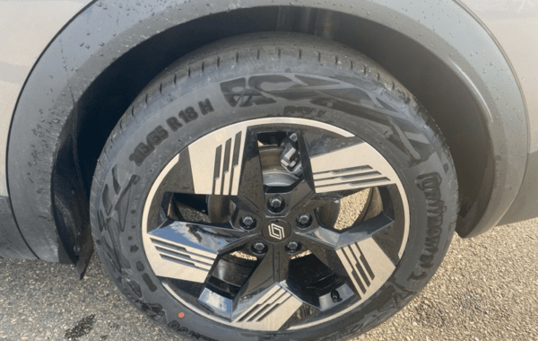 renault-symbioz-1-8-e-tech-full-hybrid-160ch-techno-26 - 932654713