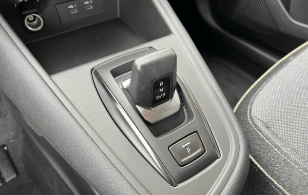 renault-symbioz-1-8-e-tech-full-hybrid-160ch-techno-25 - 932674713