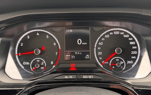 volkswagen-polo-1-0-tsi-95ch-confortline-euro6d-t - 932754713