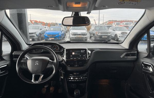 peugeot-208-1-2-puretech-82ch-e6-2-evap-allure-5p - 933344713