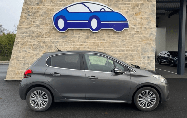 peugeot-208-1-2-puretech-82ch-e6-2-evap-allure-5p - 933344713