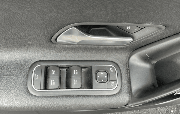 mercedes-classe-a-200-163ch-style-line-7g-dct - 933354713