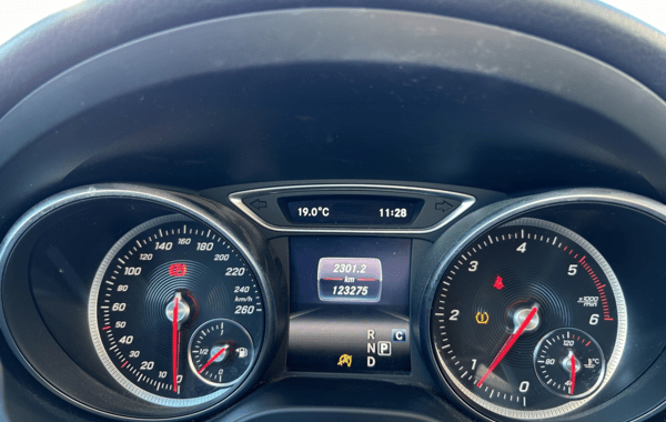 mercedes-gla-200-d-sensation-7g-dct - 933404713