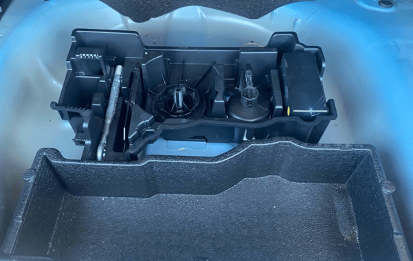 peugeot-2008-1-2-puretech-130ch-s-s-allure-pack-eat8 - 933664713