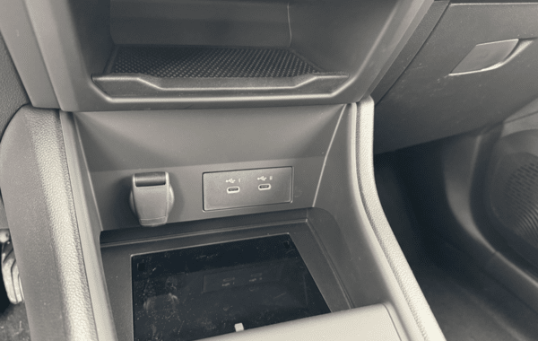 renault-captur-ii-1-8-e-tech-full-hybrid-160ch-techno-25 - 933794713