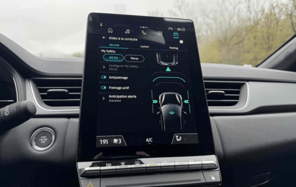 renault-captur-ii-1-8-e-tech-full-hybrid-160ch-techno-25 - 933804713